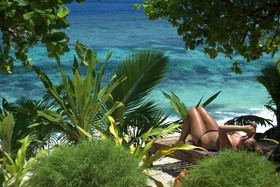 Maqai Beach Eco Surf Resort
