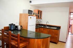 Al-Minhaj Apartments