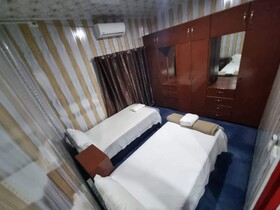 Al-Minhaj Apartments