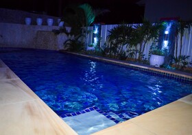 Al-Minhaj Apartments