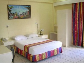 Grand Melanesian Hotel