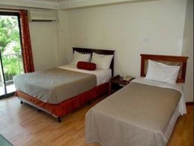 Hans Travel Inn
