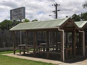 Hans Travel Inn