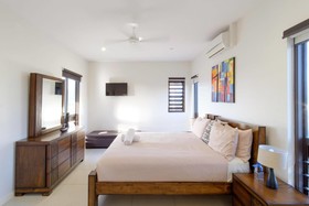 Naisoso Island Resort Villas