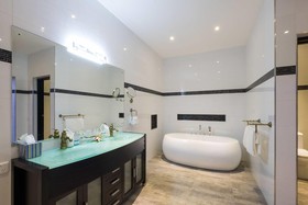 Naisoso Island Resort Villas