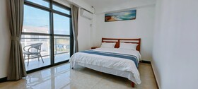 Ocean Breeze Apartment