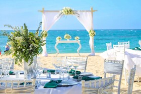 Wyndham Garden Wailoaloa Beach Fiji