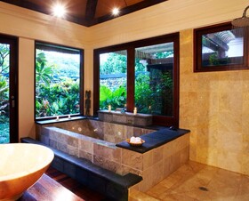 Nanuku Resort Fiji