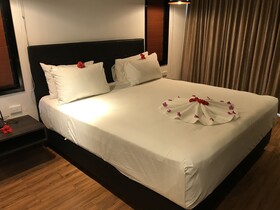 Yadua Bay Resort & Villas