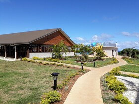 Yadua Bay Resort & Villas
