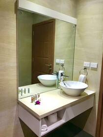 Yadua Bay Resort & Villas