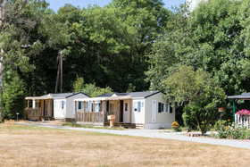 Camping Les Castors - Chalets