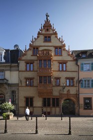 Maison Des Tetes