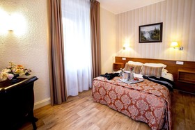 Hotel La Tete Des Faux