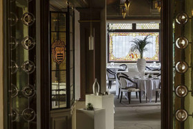 Au Cheval Blanc