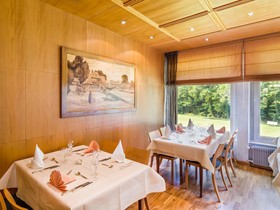 La Fischhutte, The Originals Relais