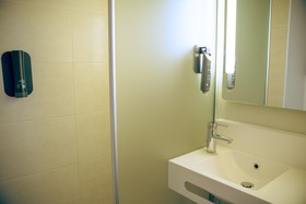 B&B Hôtel Metz Est Technopole Pôle Santé