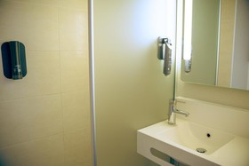 B&B Hôtel Metz Est Technopole Pôle Santé