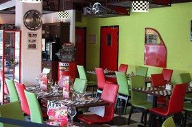 Hotel Kyriad Design ENZO PONT A MOUSSON