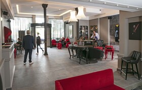 Arok Hotel