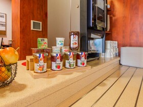 B&B HOTEL Strasbourg Aéroport