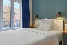 Hôtel de l'Europe by HappyCulture