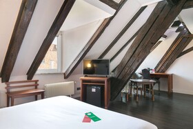 Hôtel de l'Europe by HappyCulture