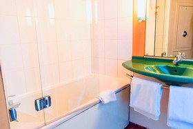 Hôtel ibis Strasbourg Aéroport Le Zénith