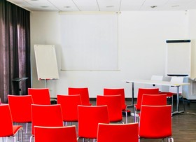 Hôtel ibis Strasbourg Aéroport Le Zénith