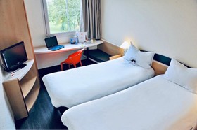 Hôtel ibis Strasbourg Aéroport Le Zénith