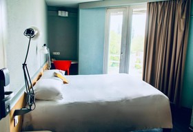 Hôtel ibis Strasbourg Aéroport Le Zénith