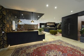 Chateau R