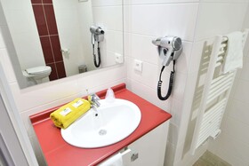 Appart-Hotel Mer & Golf City Bordeaux Bassins a Flot