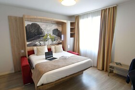 Appart-Hotel Mer & Golf City Bordeaux Bassins a Flot