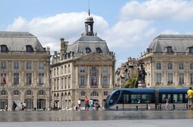 Appart-Hotel Mer & Golf City Bordeaux Bassins a Flot