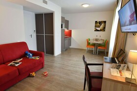 Appart-Hotel Mer & Golf City Bordeaux Bassins a Flot