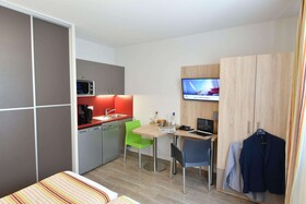 Appart-Hotel Mer & Golf City Bordeaux Bassins a Flot