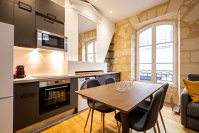 Edgar Suites Bordeaux - Sainte-Catherine