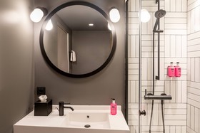 Moxy Bordeaux Hotel