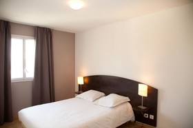 Teneo Apparthotel Bordeaux