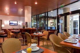 Teneo Apparthotel Bordeaux