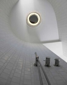 Yndo Hotel