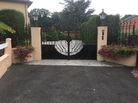 Au Bonheur