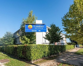 Comfort Suites Pau Idron