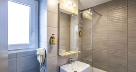Ostal Pau Universite, Sure Hotel Collection by Best Western