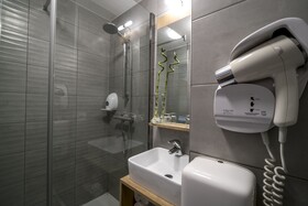 Ostal Pau Universite, Sure Hotel Collection by Best Western