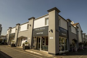 Ostal Pau Universite, Sure Hotel Collection by Best Western