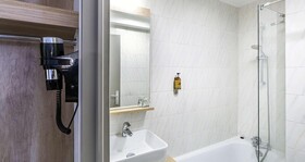 Ostal Pau Universite, Sure Hotel Collection by Best Western