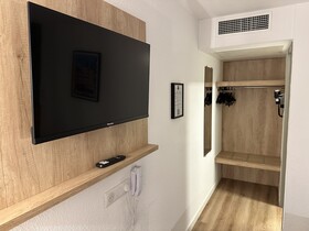 Ostal Pau Universite, Sure Hotel Collection by Best Western