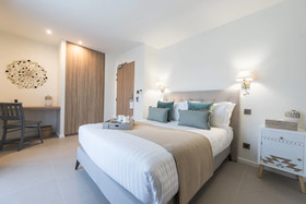L'Anderenis Boutique Hotel